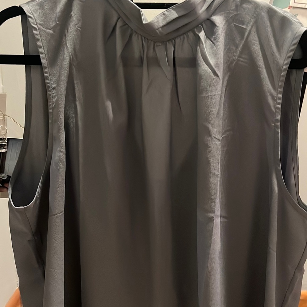 Halter top top sleeves